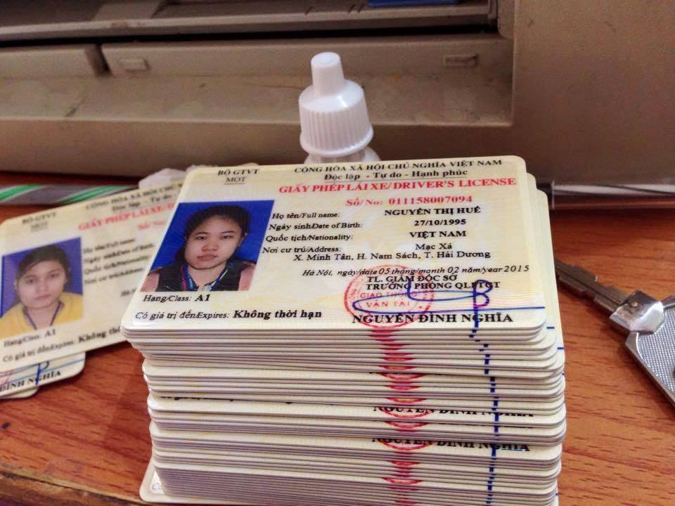 ​Các hạng bằng xe máy, ô tô và thời hạn
