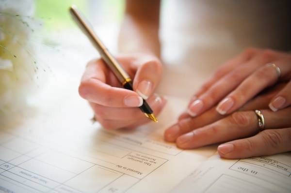 ​Đăng kí kết hôn đối với người chuyển giới