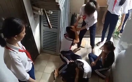 ​Xử phạt đối với học sinh đánh nhau.